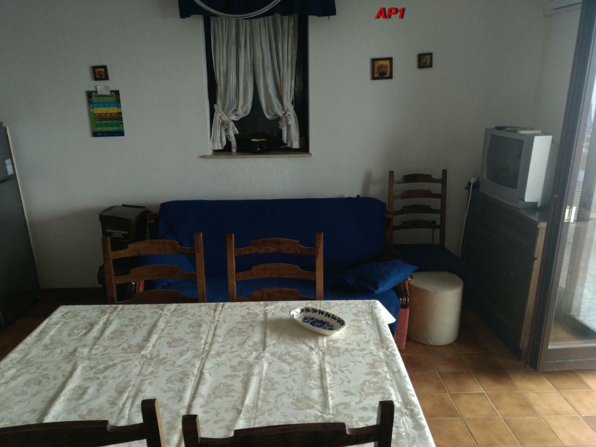 Apartments Sudic ニヴィーチェ エクステリア 写真