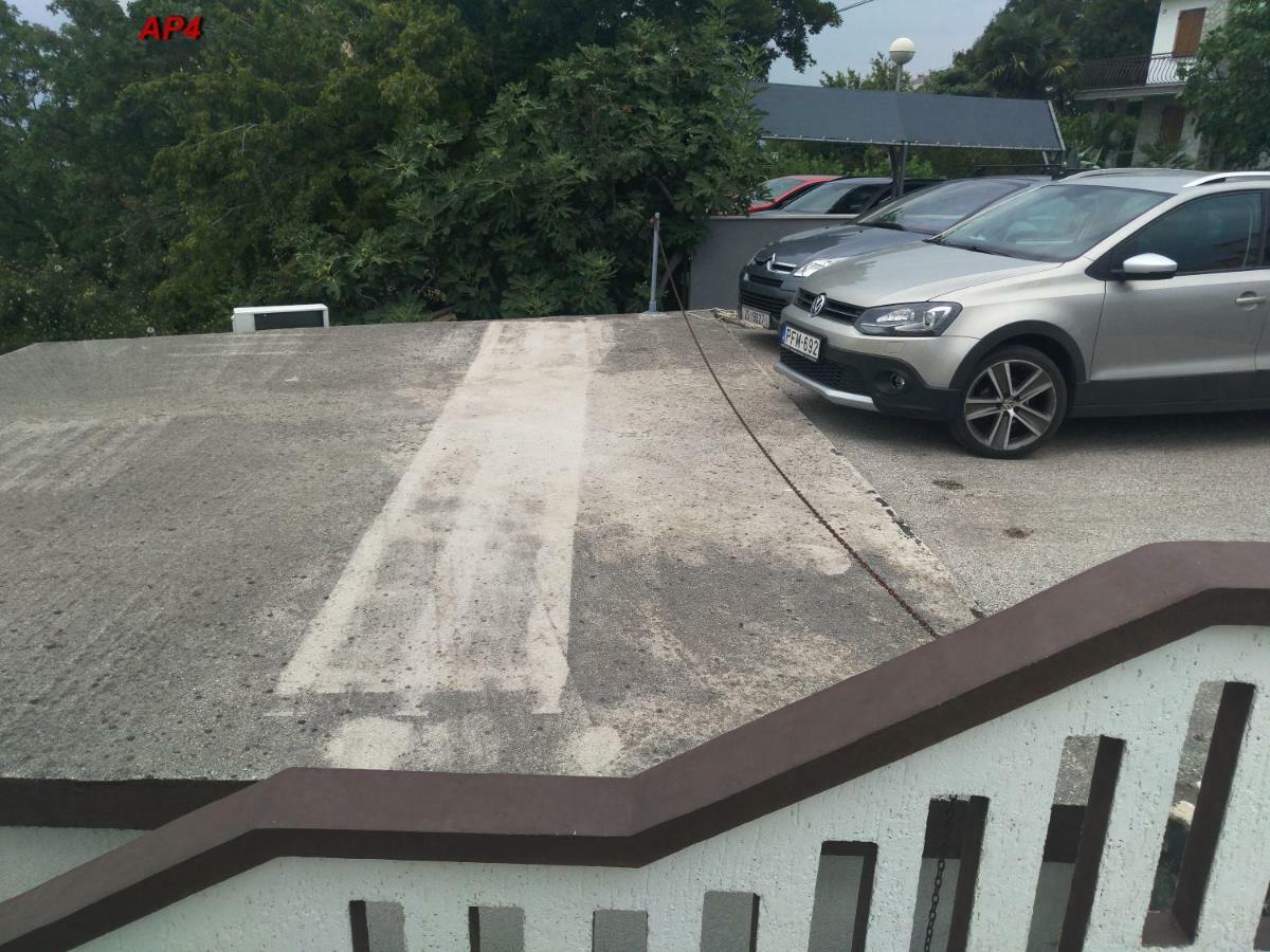 Apartments Sudic ニヴィーチェ エクステリア 写真