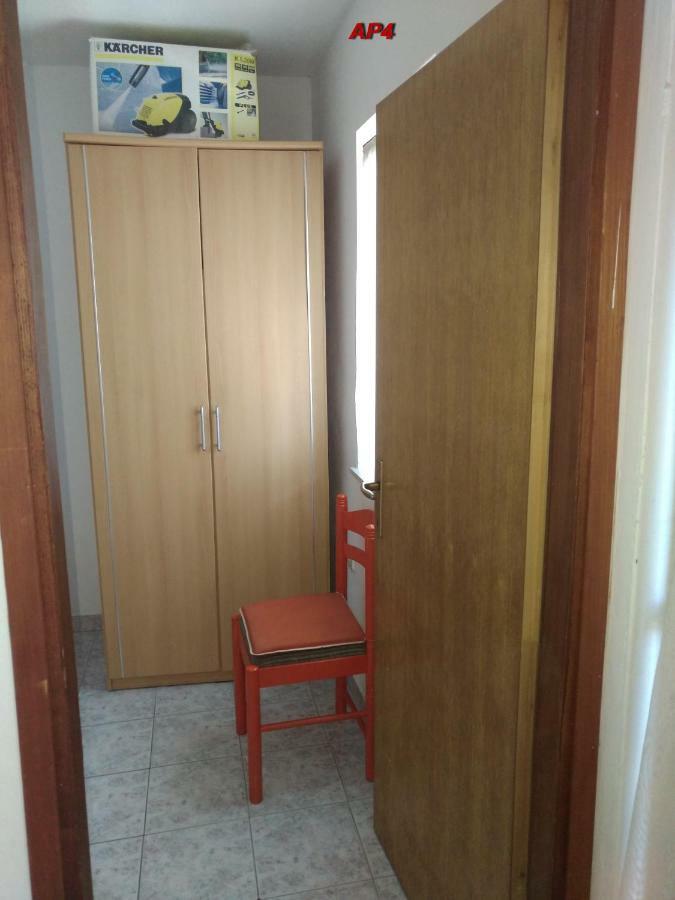 Apartments Sudic ニヴィーチェ エクステリア 写真